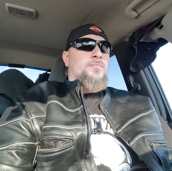 Meet your Posher, Jackson - Picture 2 of 2